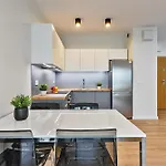 Apartment Ilumino Modern Prestige By Lookap *